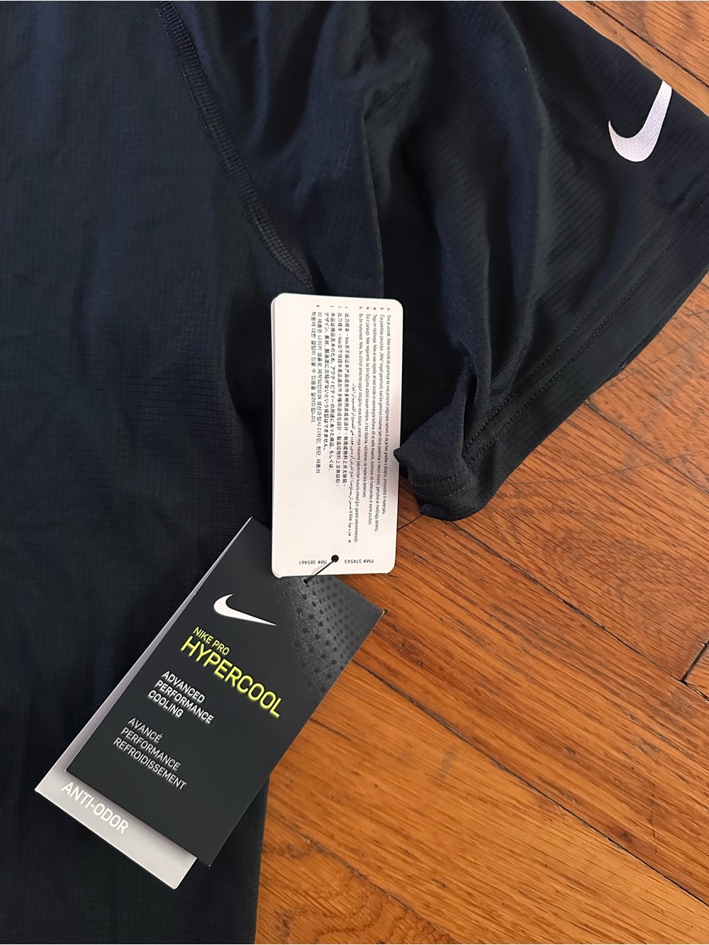 Nike Pro Hypercool Men's Training Shirt Black M NWT - Picture 3 of 10